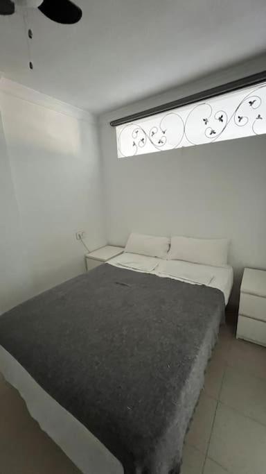 Apartamento Marina Del Sol 121 丰希罗拉 外观 照片